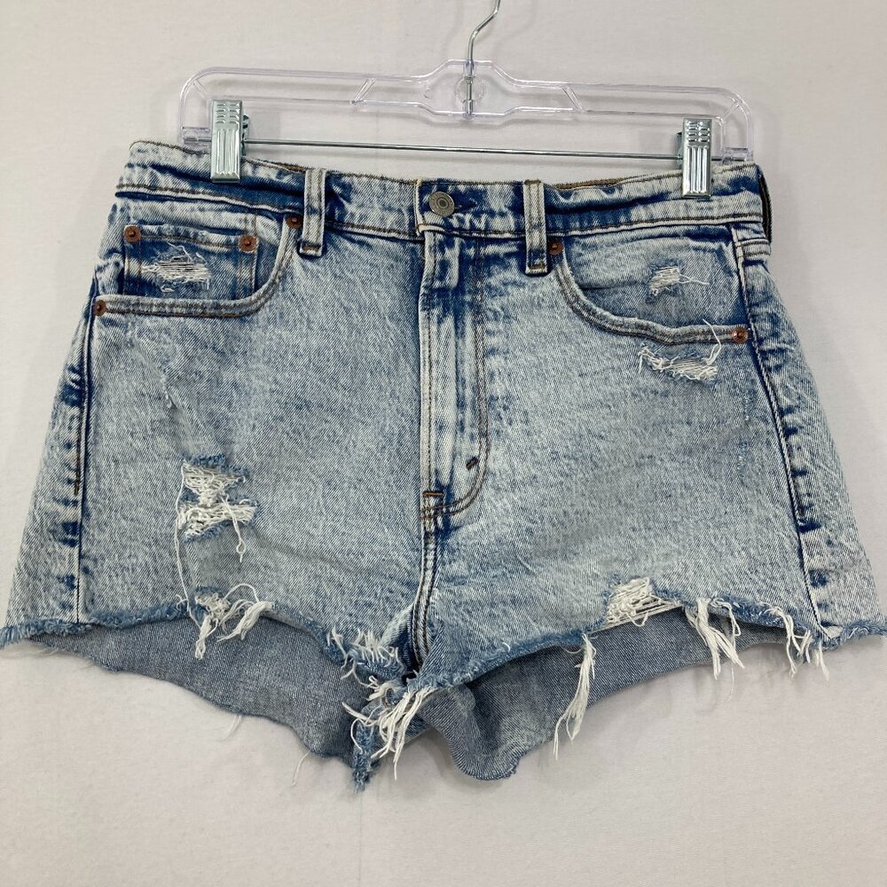 Abercrombie & Fitch size 4/27 The Mom Short High Rise Distressed Jeans Shorts